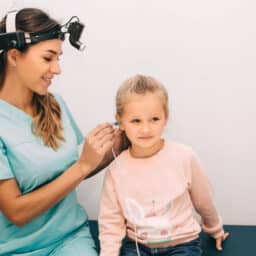 Hearing exam for a young girl